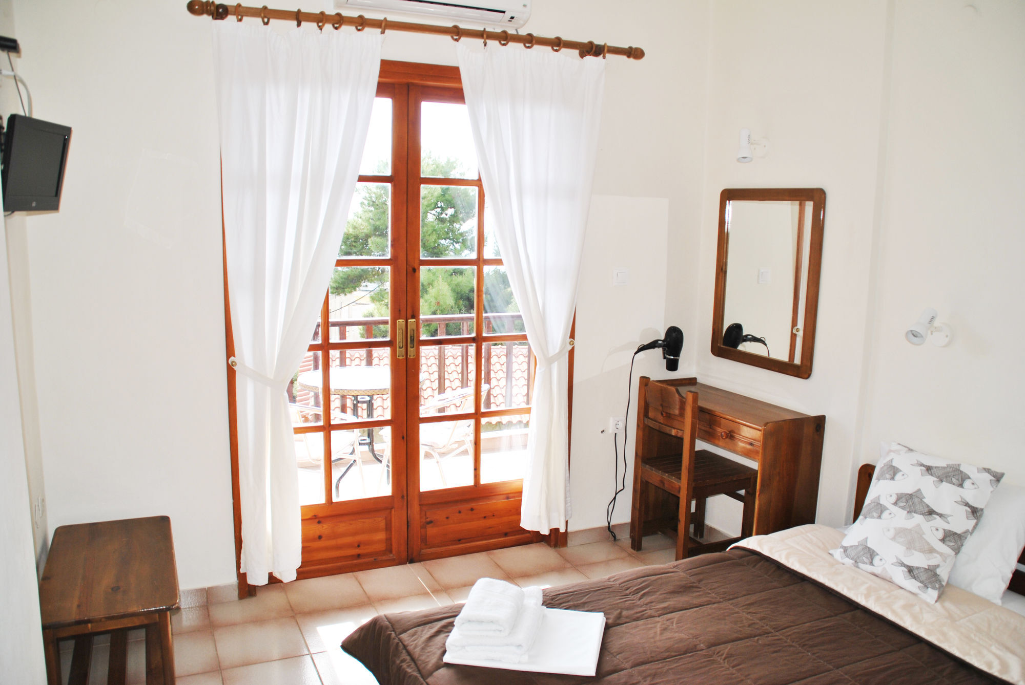 123 Soleil Studios Agia Marina  Екстер'єр фото